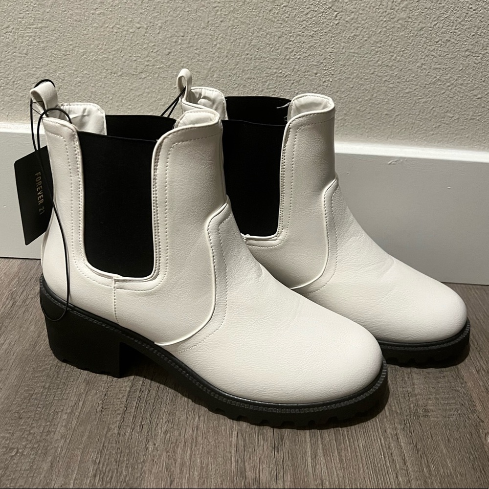 White Heeled Chelsea Boots